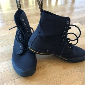 Dr. Martens Sheridan Women’s Canvas Casual Boots